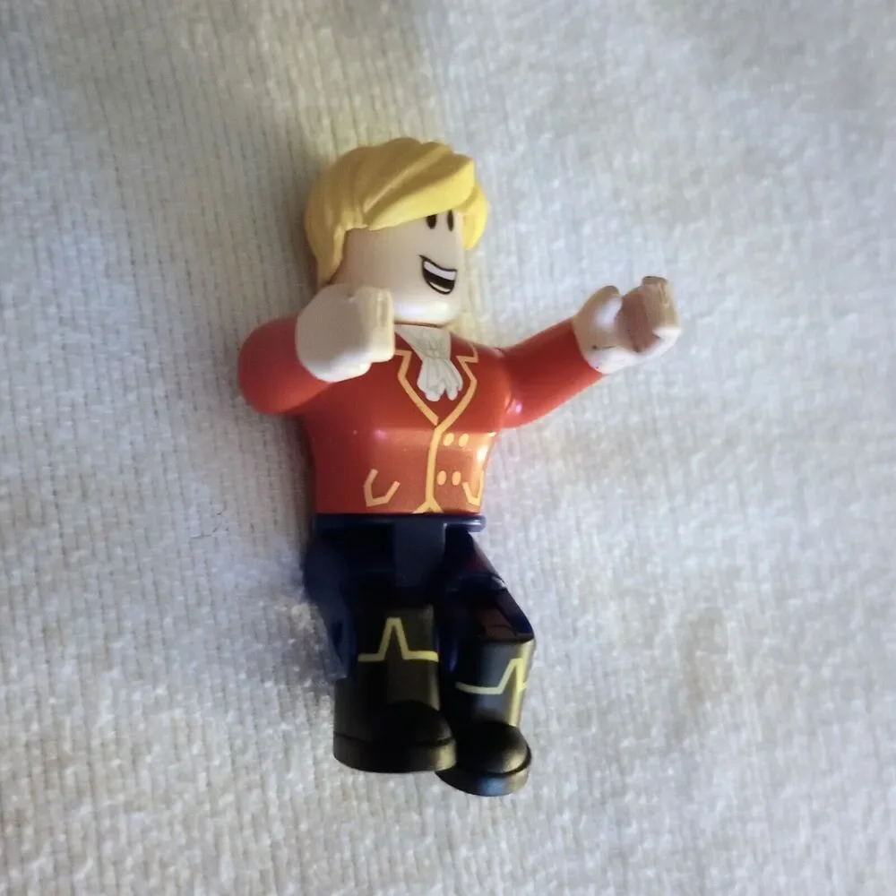 Roblox Series 8 Fairytale Prince Arthur Figure